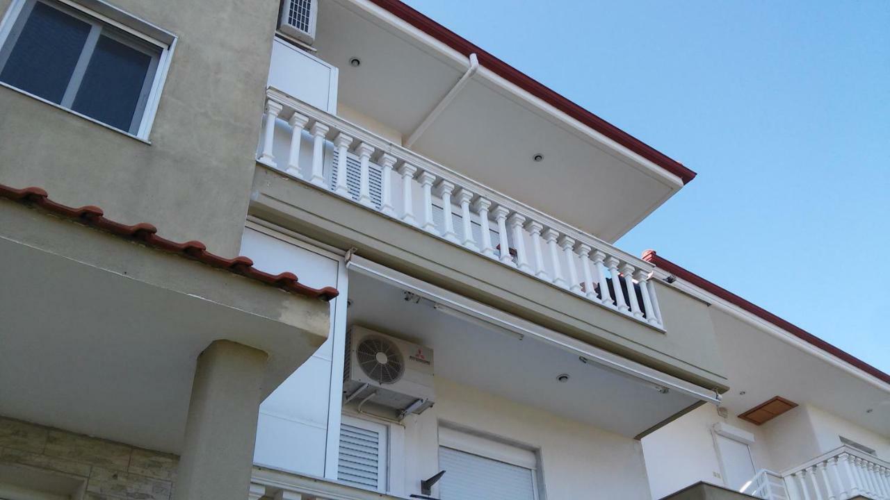 Dimar1 Seaside Apartment Paralia Dionysiou Exterior photo
