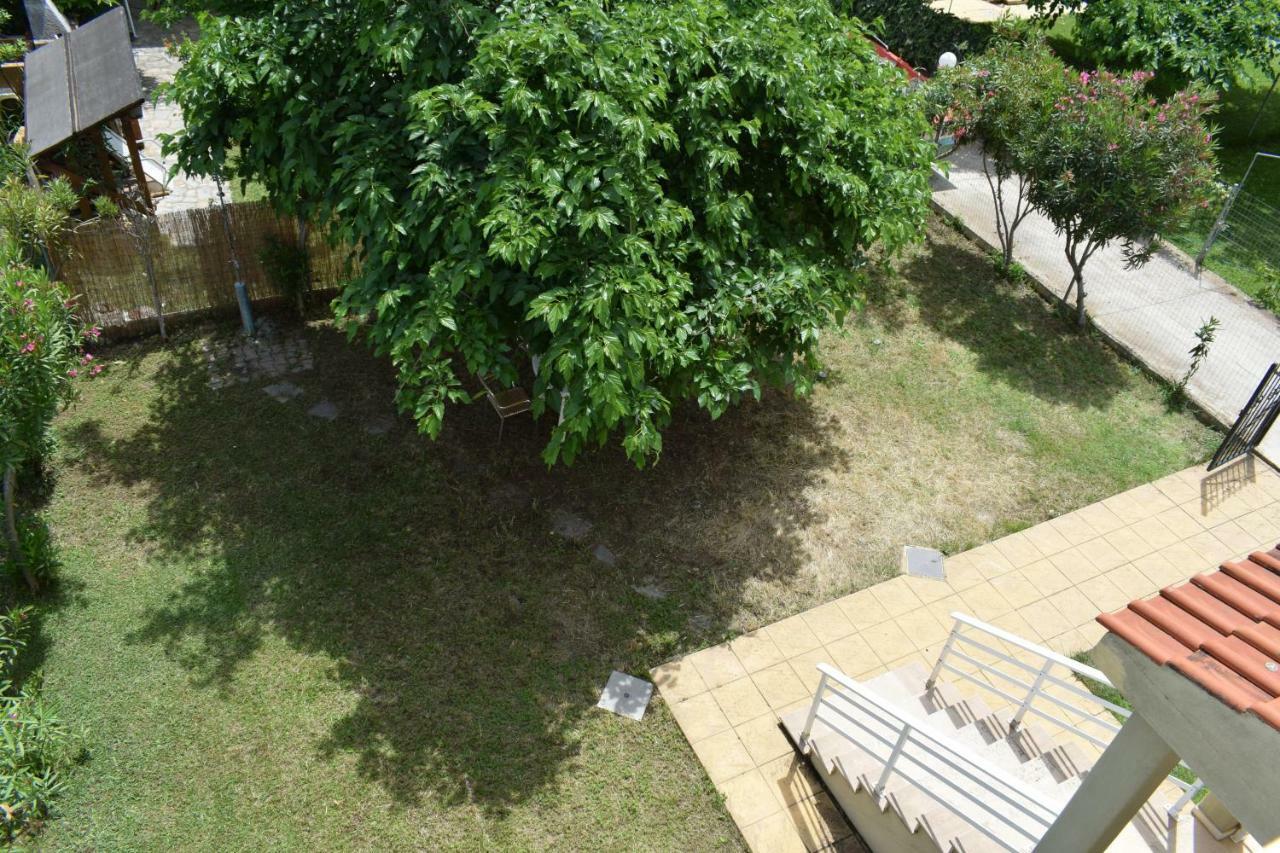 Dimar1 Seaside Apartment Paralia Dionysiou Exterior photo
