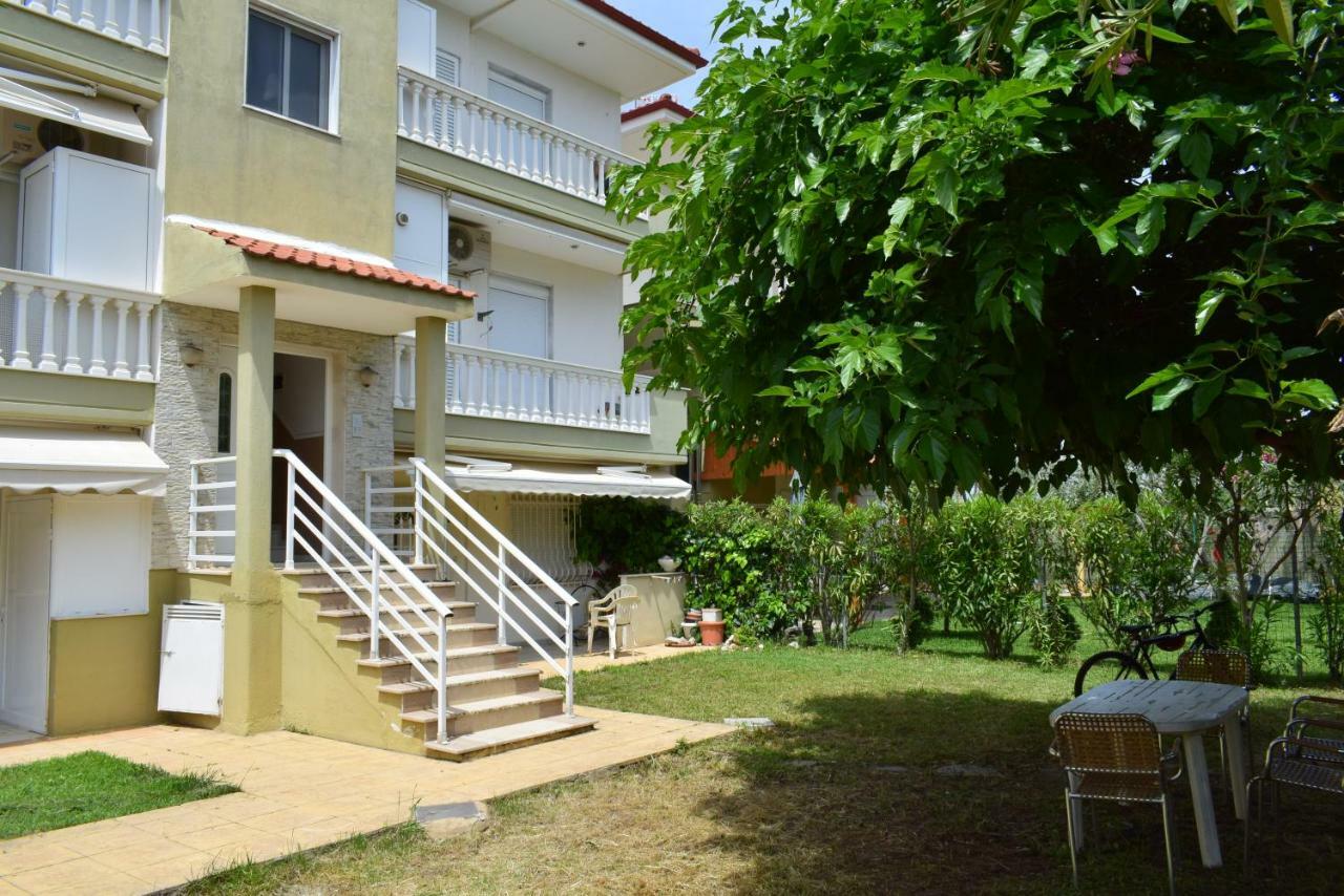 Dimar1 Seaside Apartment Paralia Dionysiou Exterior photo