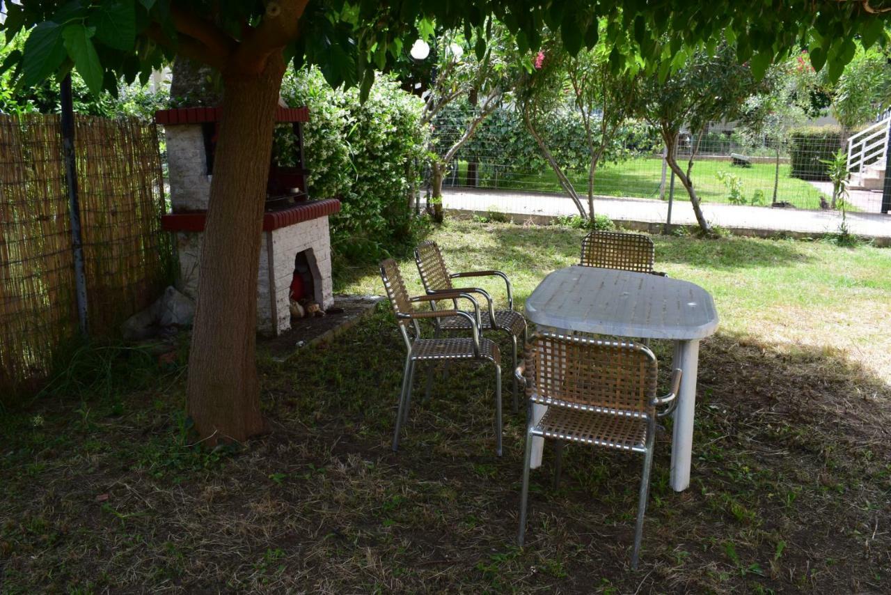 Dimar1 Seaside Apartment Paralia Dionysiou Exterior photo